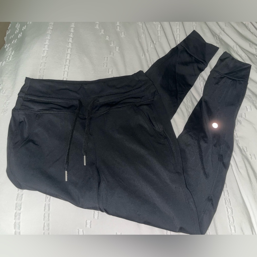 Halara Black Joggers